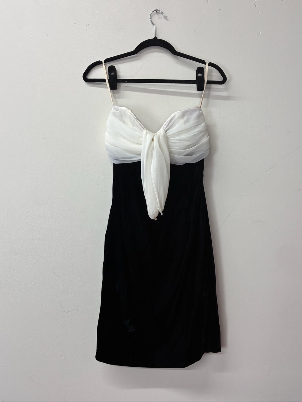 Scott McClintock Black and White Strapless Cocktail Dress